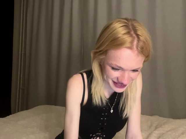 CelsaRadon live cam on BongaCams