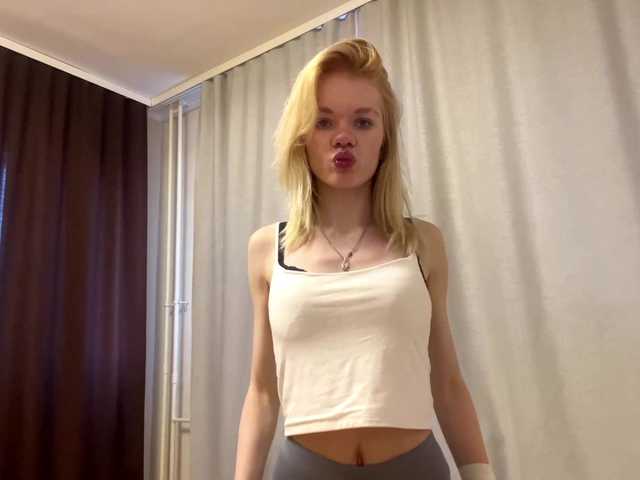 CelsaRadon live cam on BongaCams
