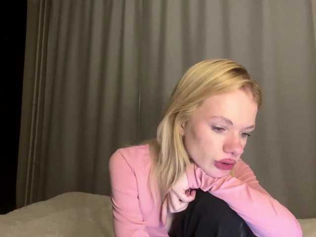CelsaRadon live cam on BongaCams