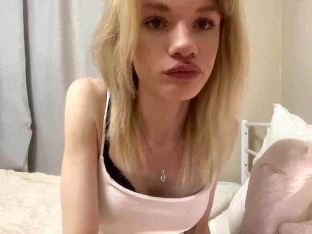 CelsaRadon live cam on BongaCams