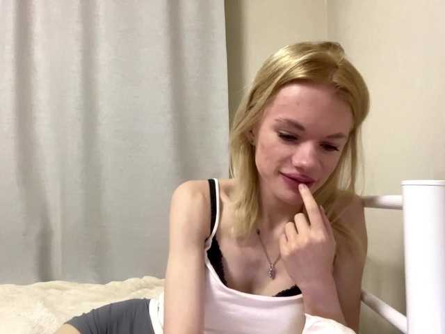CelsaRadon live cam on BongaCams
