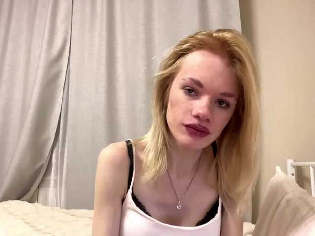 CelsaRadon live cam on BongaCams