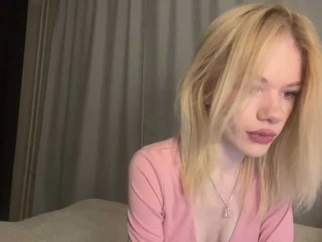 CelsaRadon live cam on BongaCams
