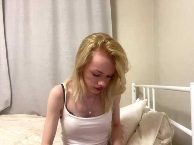 CelsaRadon live cam on BongaCams