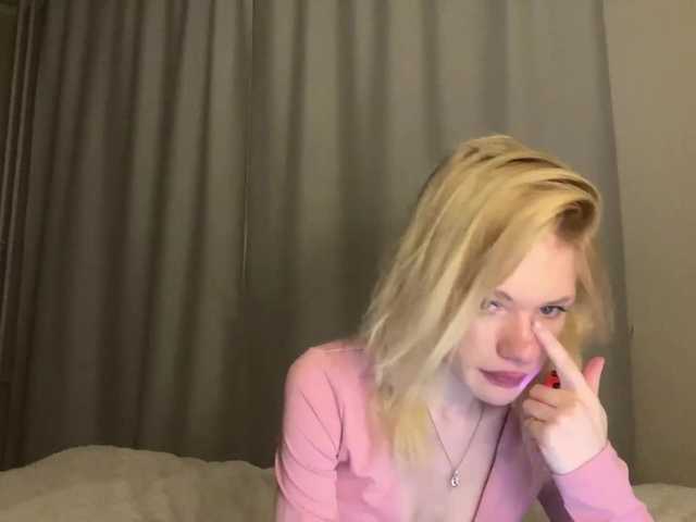 CelsaRadon live cam on BongaCams