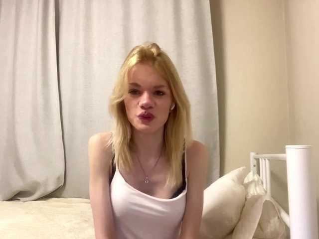 CelsaRadon live cam on BongaCams