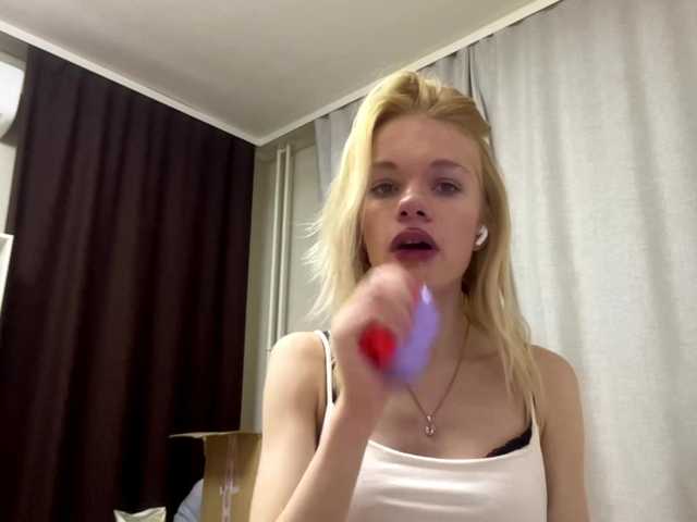 CelsaRadon live cam on BongaCams