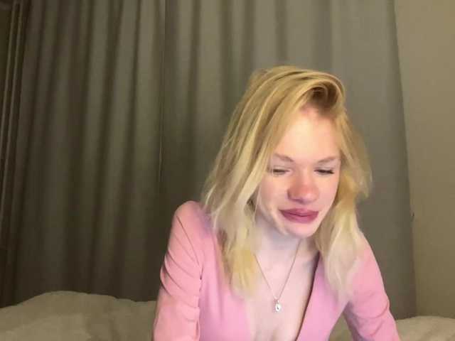 CelsaRadon live cam on BongaCams