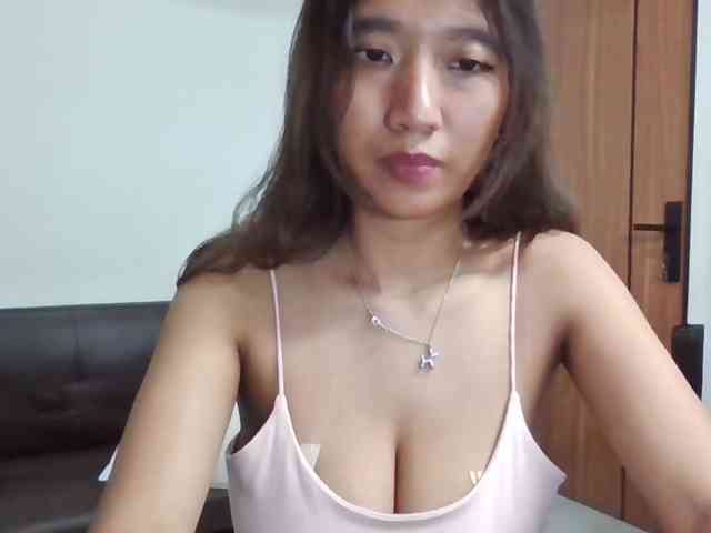 LulaFenske webcam