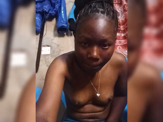 PrincessDee live cam on BongaCams