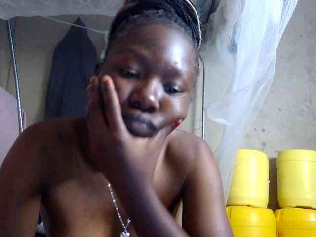 PrincessDee webcam