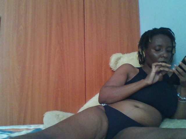Spotless, en vivo ahora en BongaCams