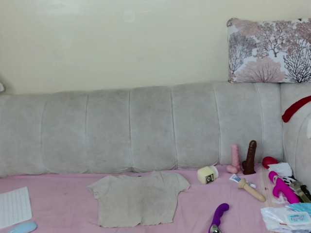 BadLilDoll live cam preview