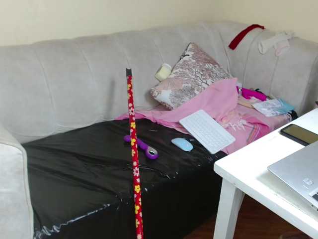 BadLilDoll live cam preview
