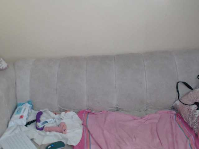 BadLilDoll live cam on BongaCams