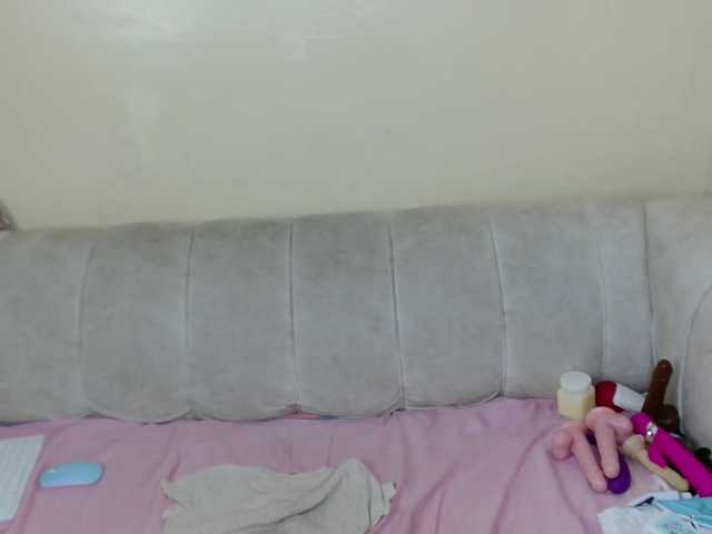 BadLilDoll live cam preview