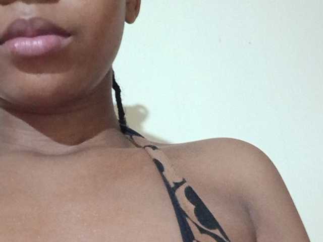 BadLilDoll live cam on BongaCams