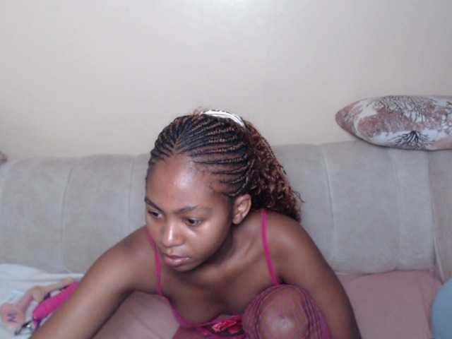 BadLilDoll live cam on BongaCams