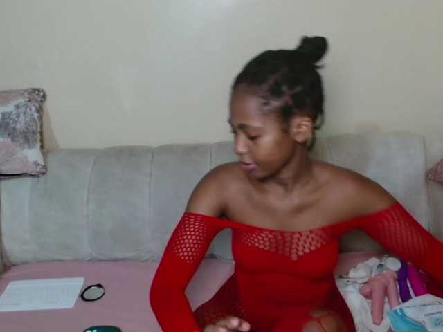 BadLilDoll live cam on BongaCams