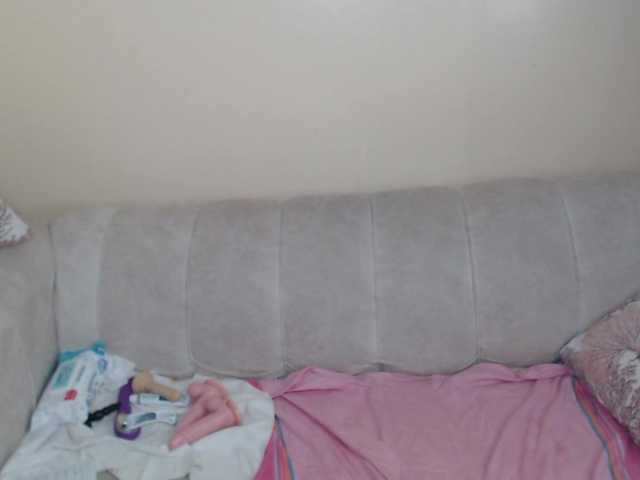 BadLilDoll live cam on BongaCams