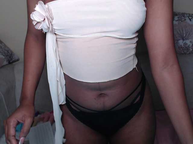 BadLilDoll live cam on BongaCams