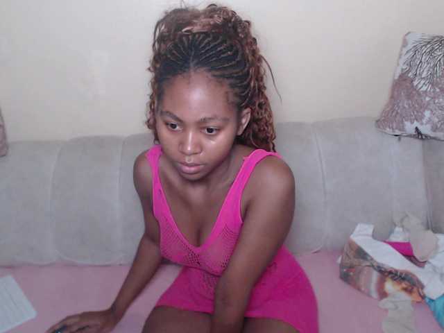 BadLilDoll live cam preview