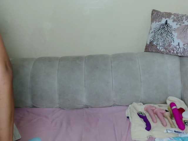 BadLilDoll live cam on BongaCams