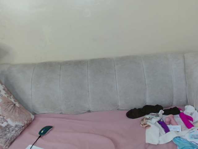BadLilDoll live cam on BongaCams