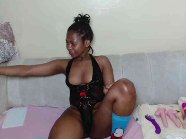 BadLilDoll webcam