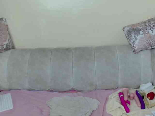 BadLilDoll webcam