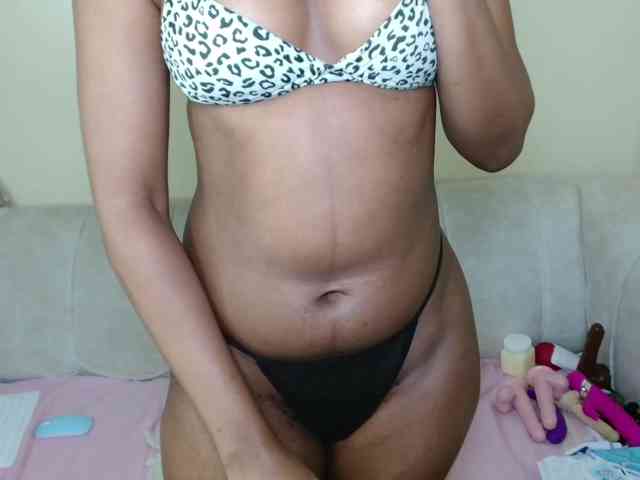 BadLilDoll webcam