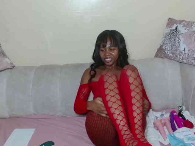 BadLilDoll webcam