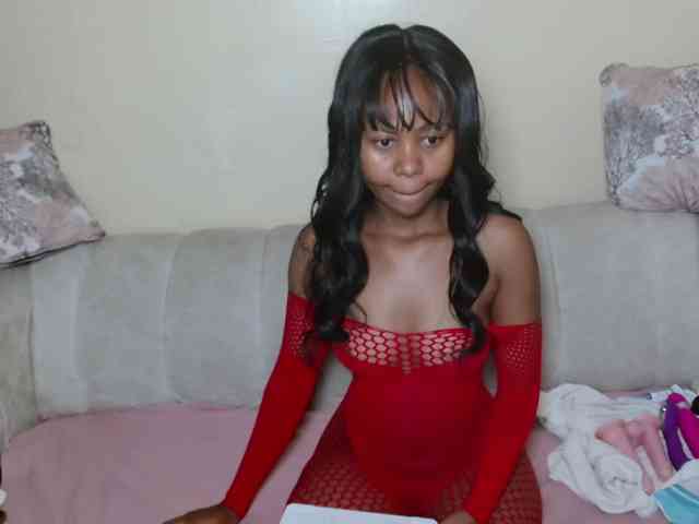 BadLilDoll webcam