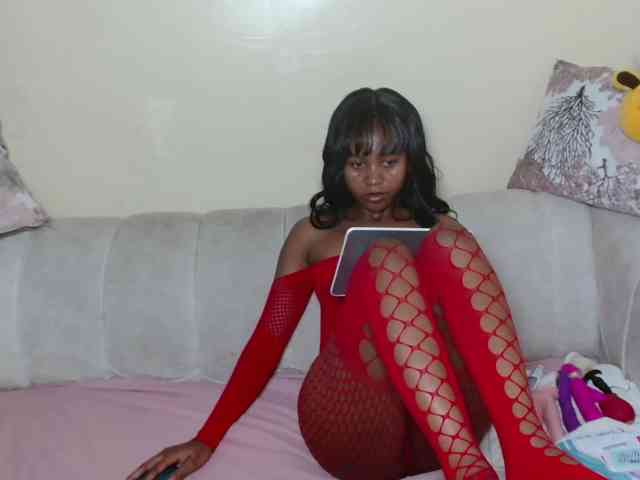 BadLilDoll webcam