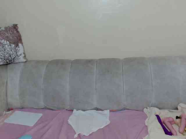 BadLilDoll webcam