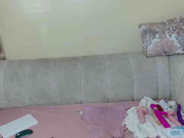 BadLilDoll webcam
