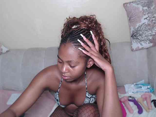 BadLilDoll webcam