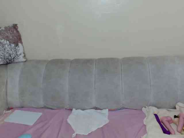 BadLilDoll webcam