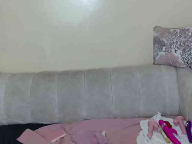 BadLilDoll webcam