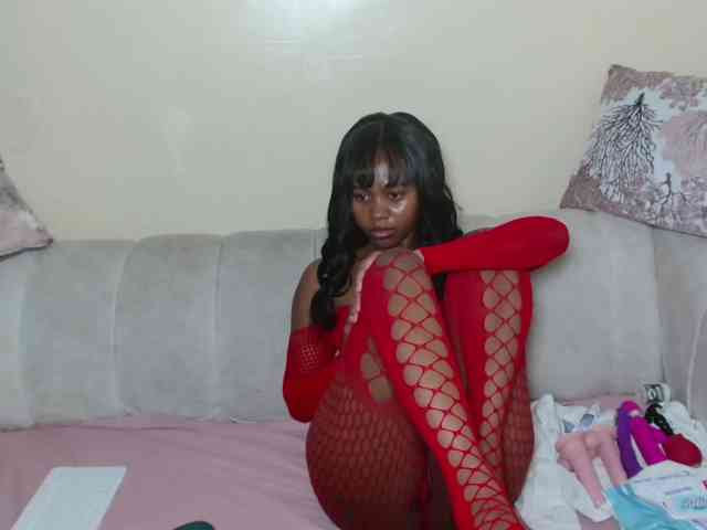 BadLilDoll webcam