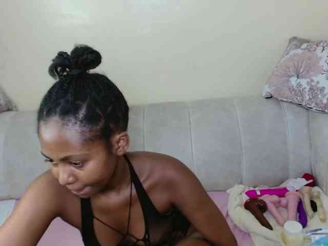 BadLilDoll webcam