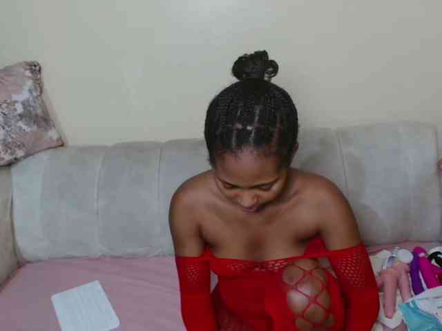 BadLilDoll webcam
