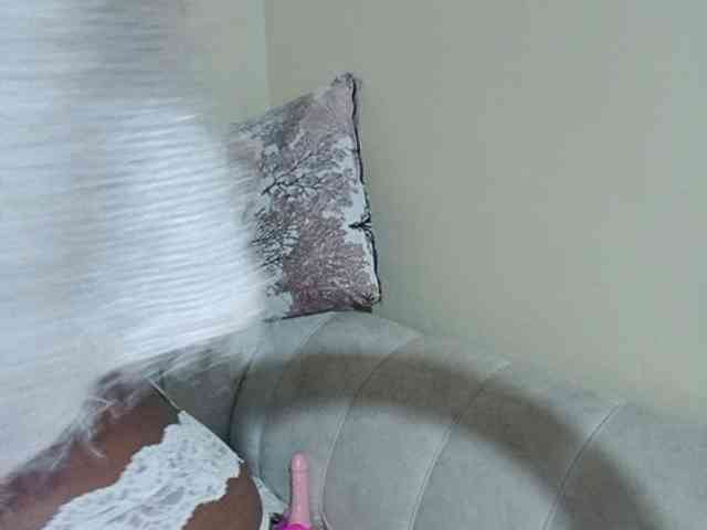 BadLilDoll webcam