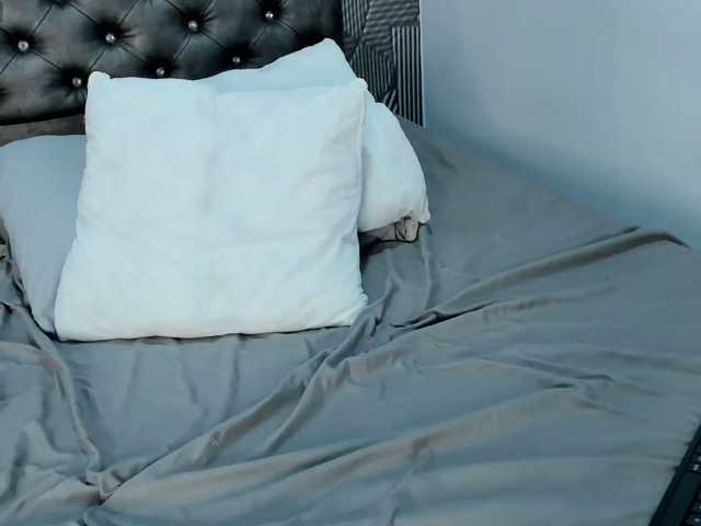 ShallomMuse live cam on BongaCams