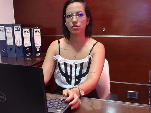 ShallomMuse live cam on BongaCams
