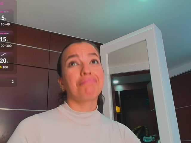 ShallomMuse live cam on BongaCams