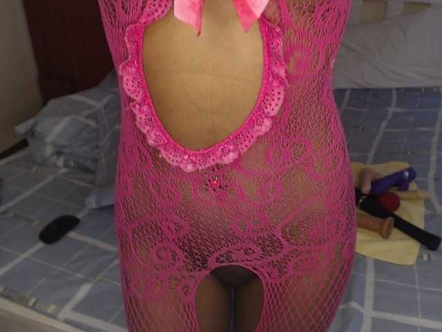 Lustelle live cam on BongaCams