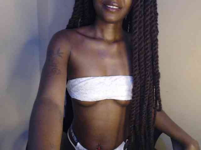 Model: Lustelle