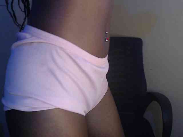 Model: Lustelle