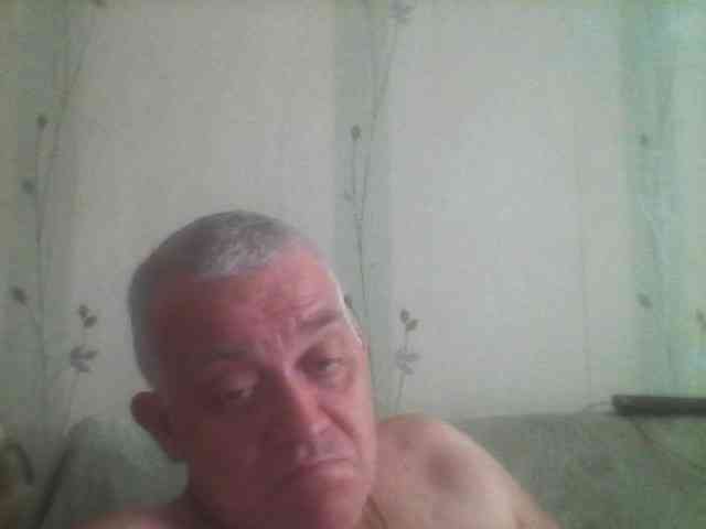 black6858